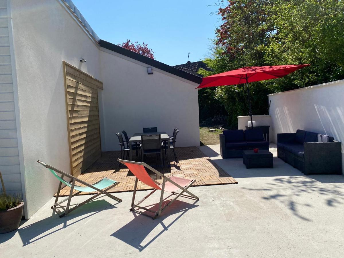 Villa Entouree De Verdure Avec Parking Prive 할루인 외부 사진